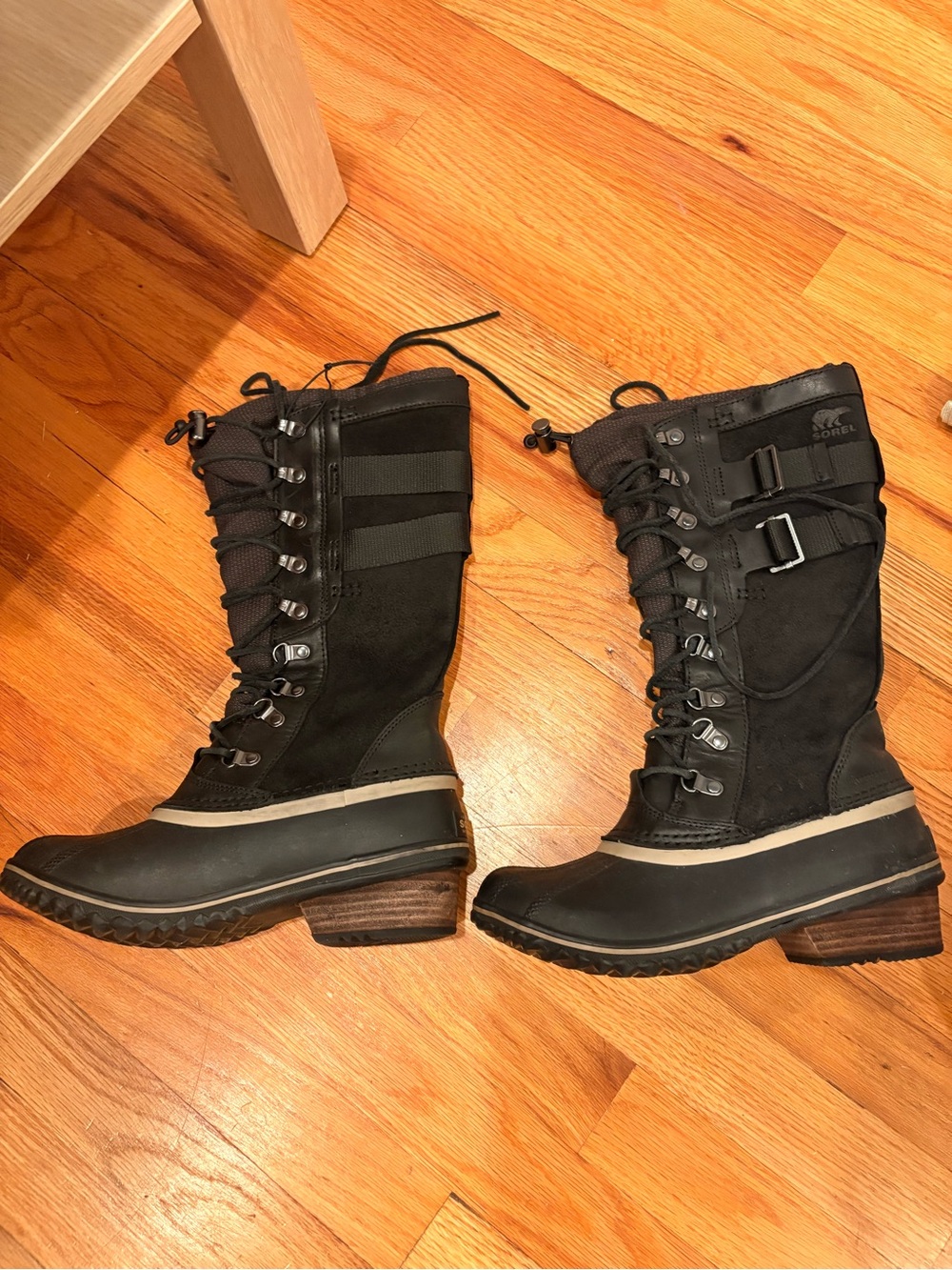 Sorel Black Tall Lace-Up Boots Size 6.5